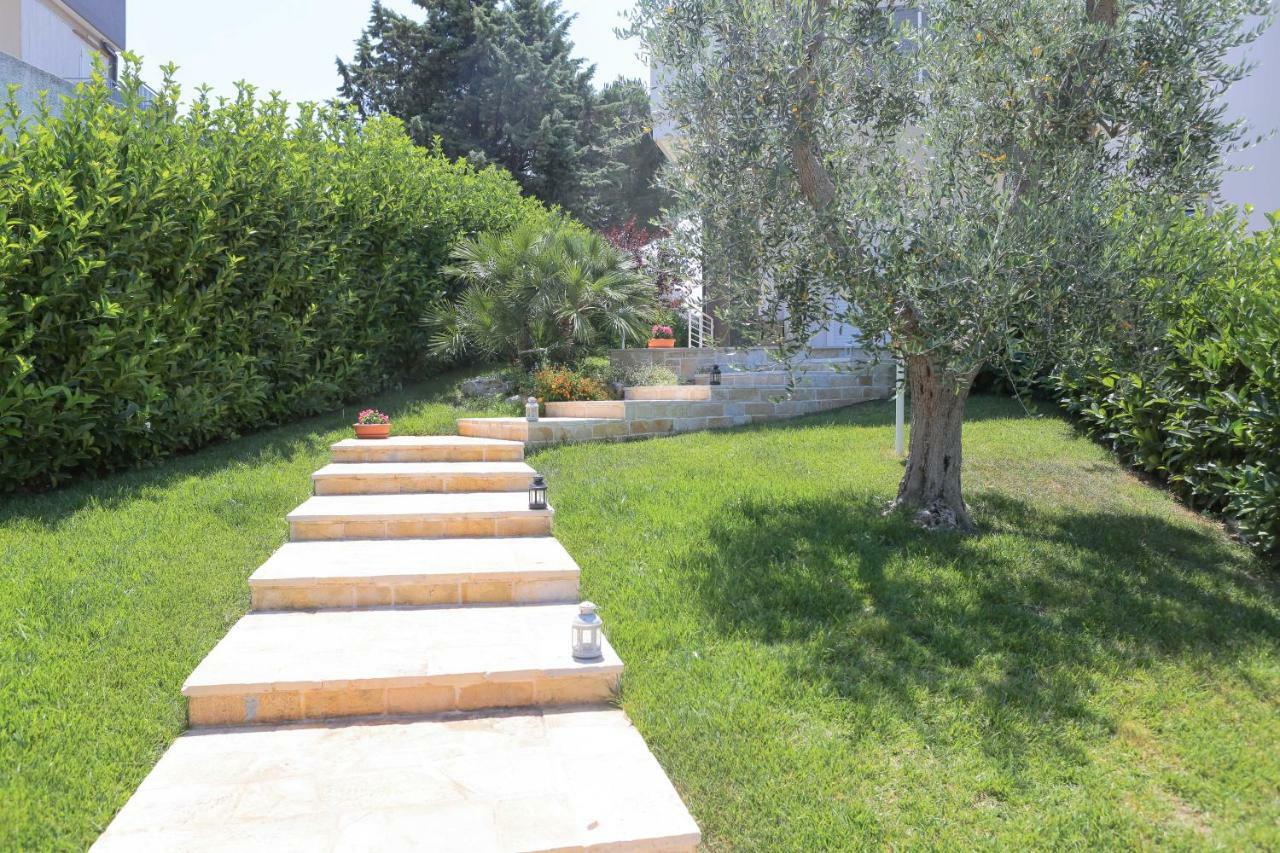 Casa Riccardo Urban B&Bio Castellana Grotte Exterior photo